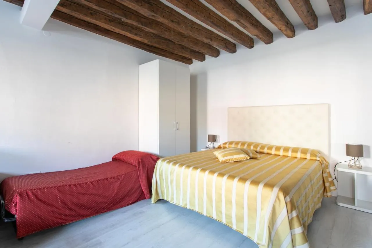 Canaletto Apartment Rialto Venedig 0*,
